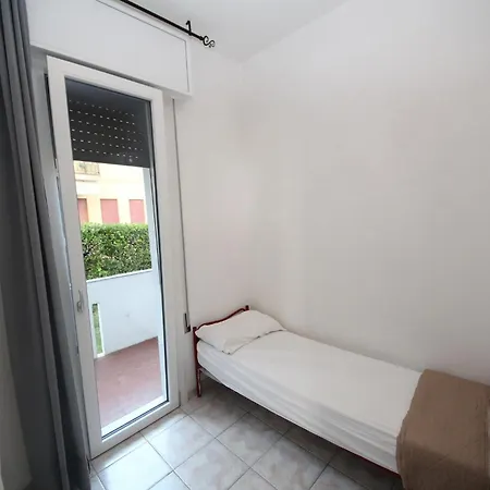 Flat Near Apartment